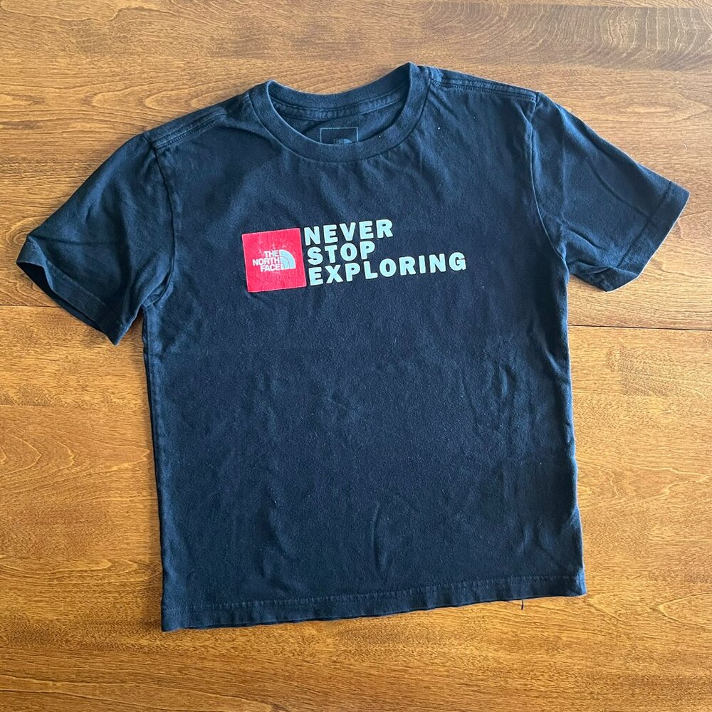The North Face "Never Stop Exploring" tee S 7/8
